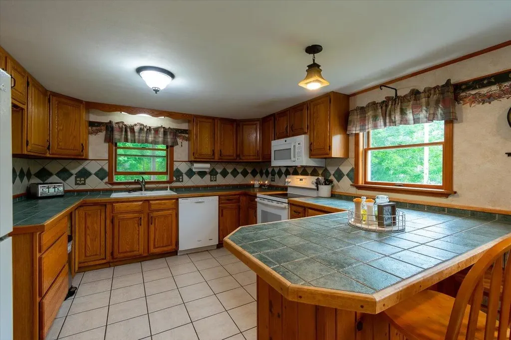 50 Williams Lane Warren ME 04864