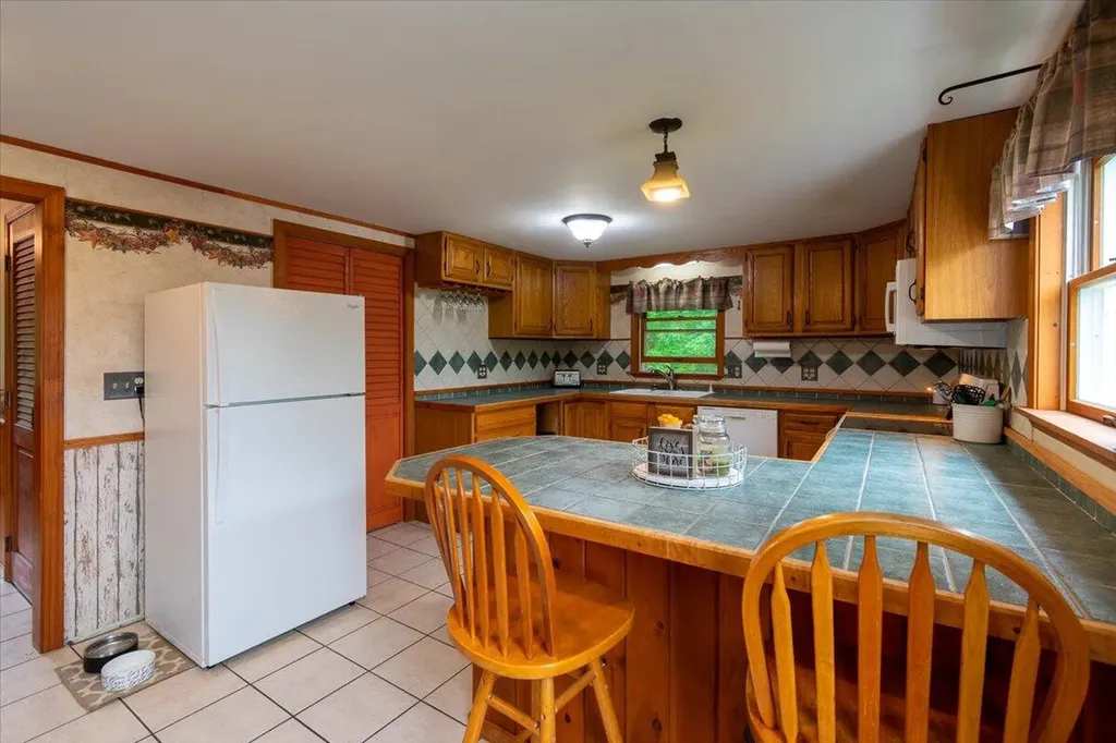 50 Williams Lane Warren ME 04864