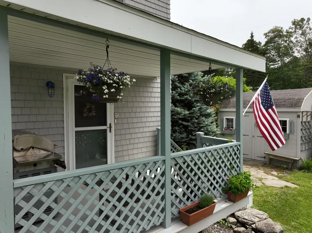 69 Eider Road Harpswell ME 04079