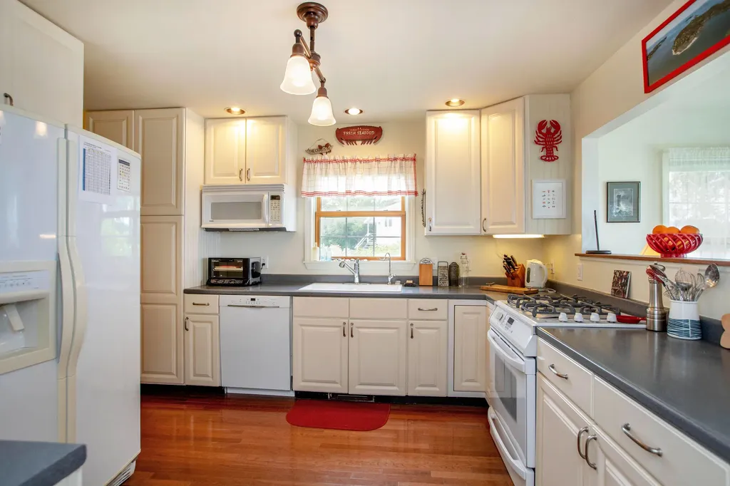 69 Eider Road Harpswell ME 04079