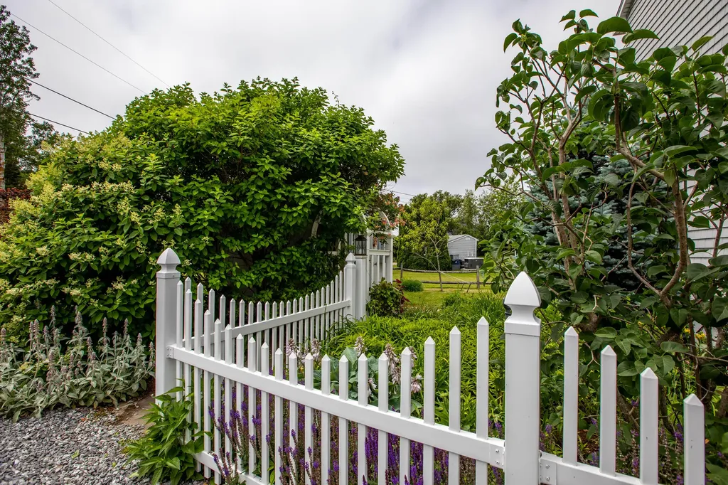 69 Eider Road Harpswell ME 04079