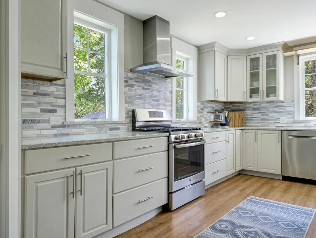 53 Marginal Way Newport ME 04953