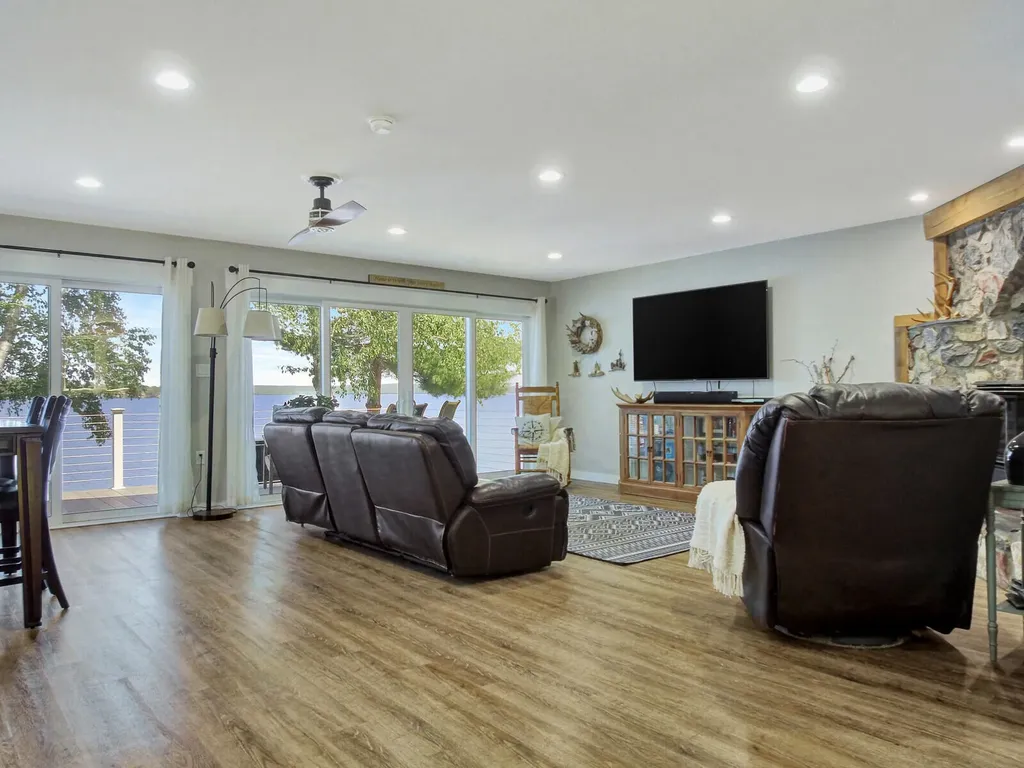 53 Marginal Way Newport ME 04953