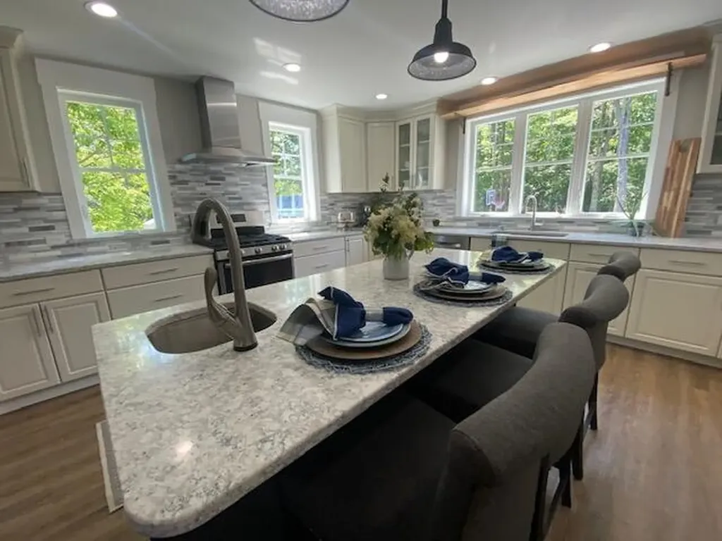 53 Marginal Way Newport ME 04953