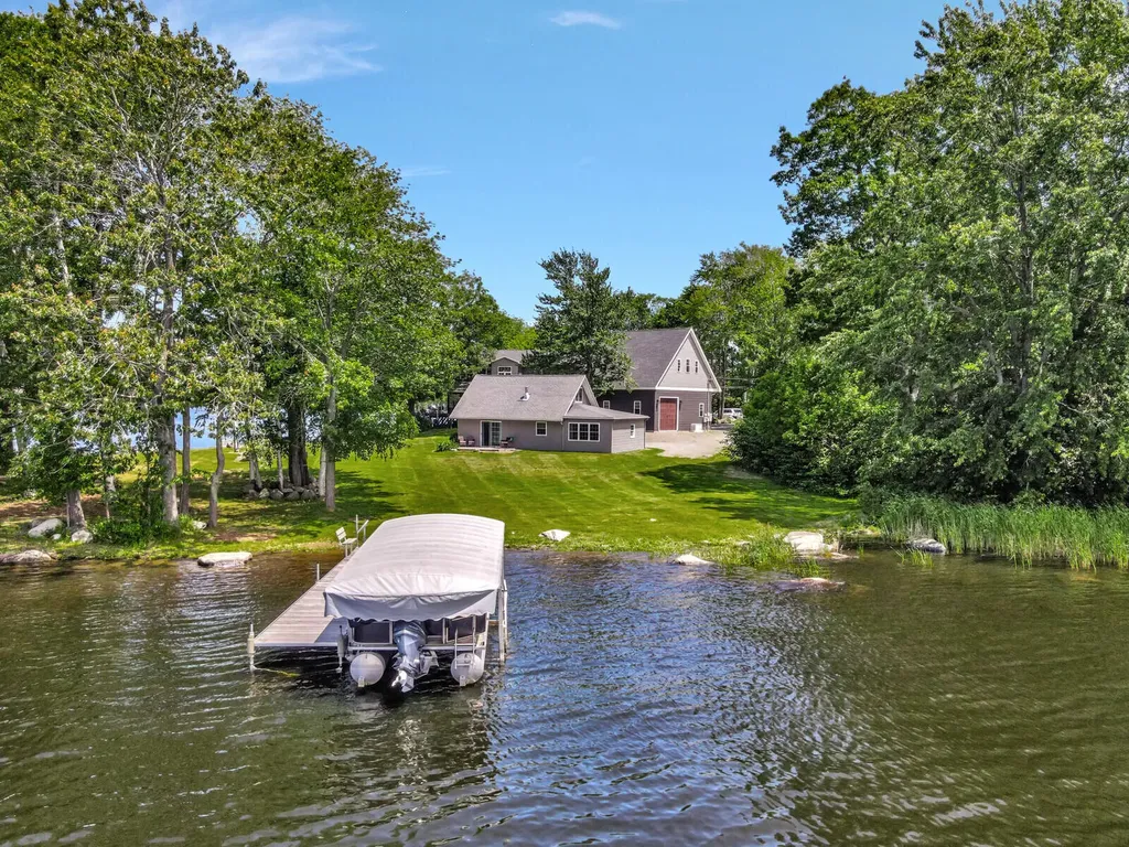 53 Marginal Way Newport ME 04953