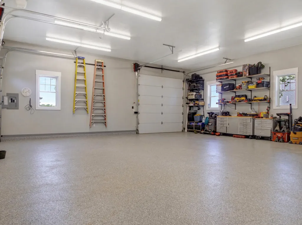 53 Marginal Way Newport ME 04953