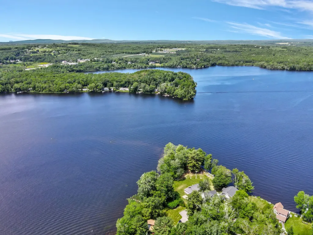 53 Marginal Way Newport ME 04953