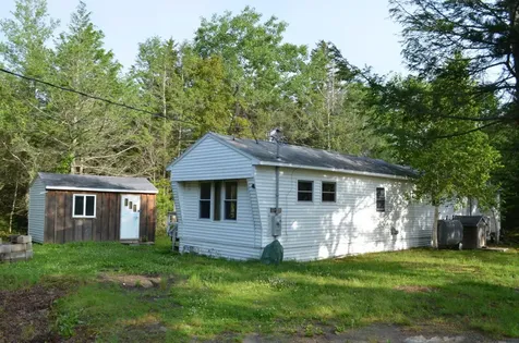 63 Narrow Ridge Road Boothbay ME 04537