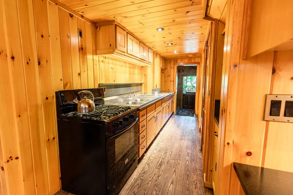 445 North Hill Road Buckfield ME 04220