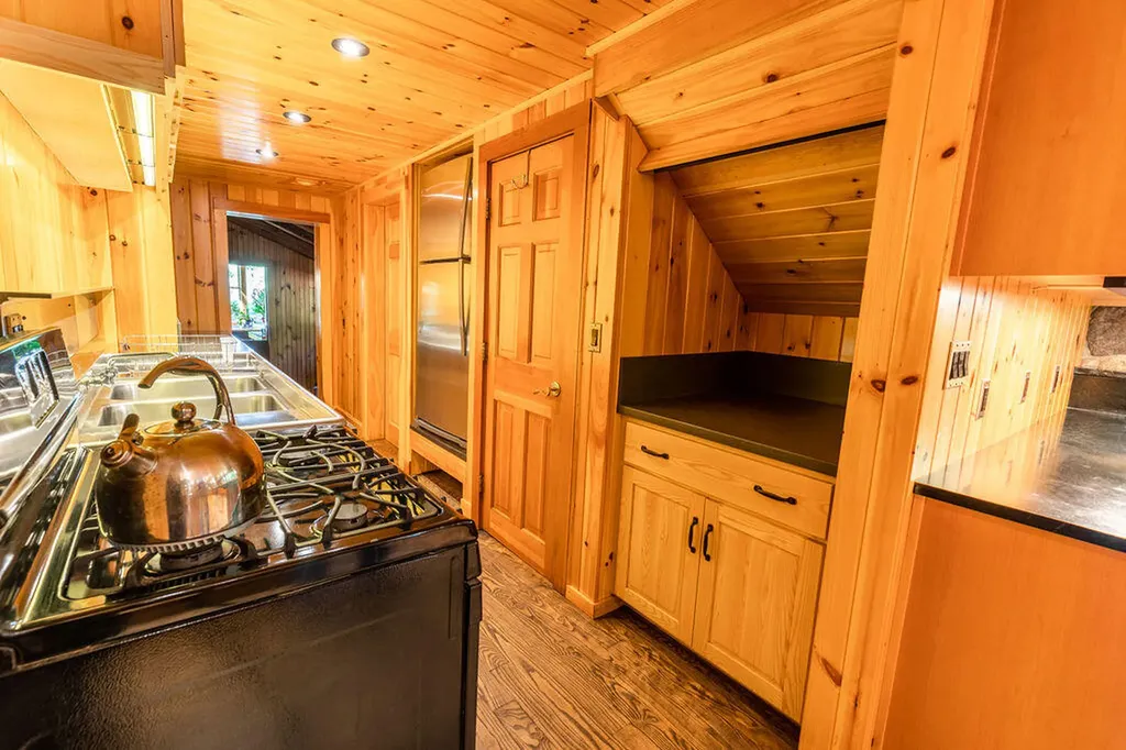 445 North Hill Road Buckfield ME 04220