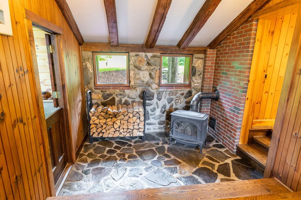 445 North Hill Road Buckfield ME 04220