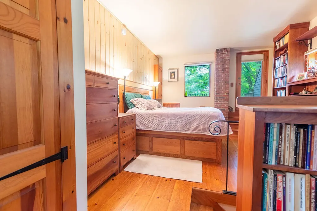 445 North Hill Road Buckfield ME 04220
