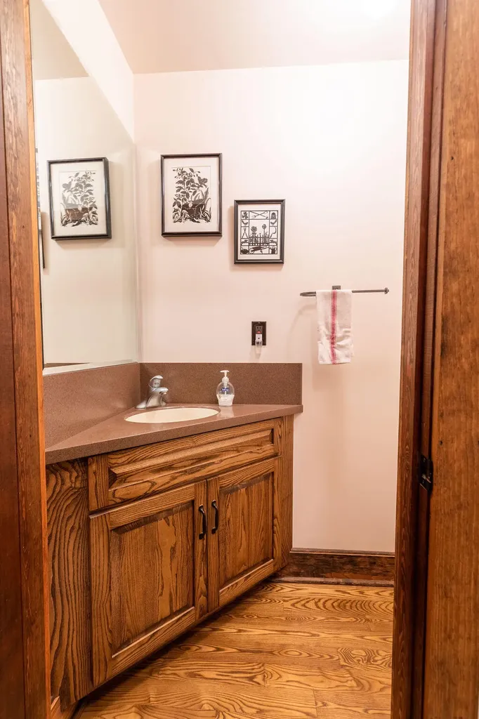 445 North Hill Road Buckfield ME 04220