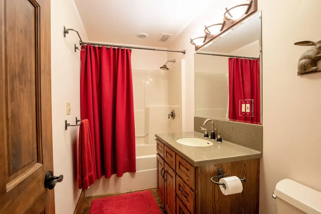 445 North Hill Road Buckfield ME 04220