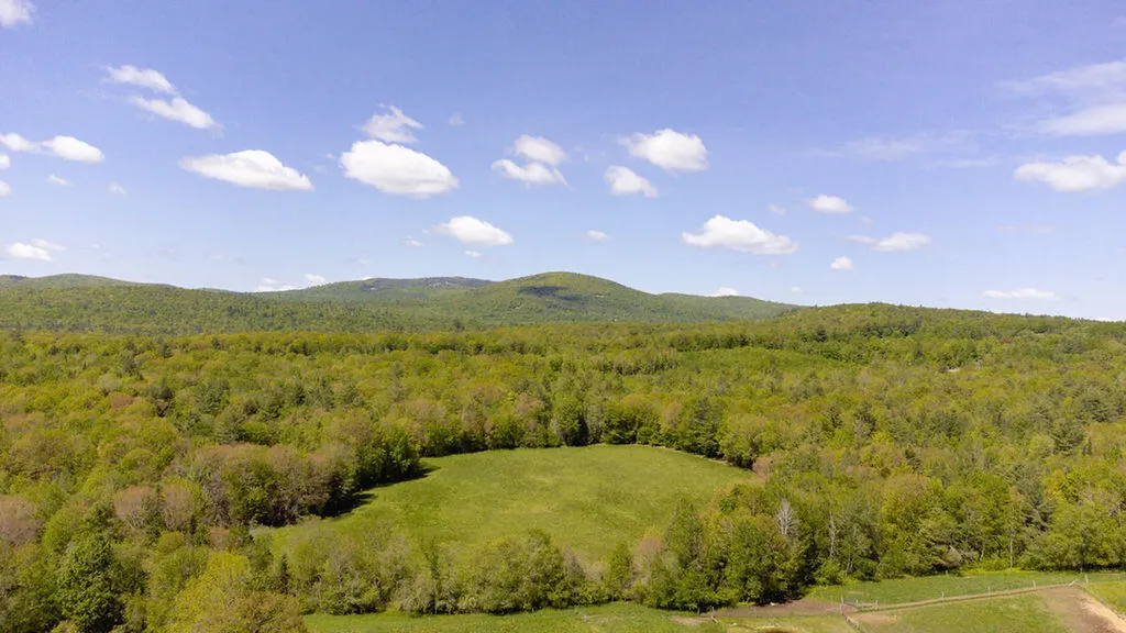 445 North Hill Road Buckfield ME 04220