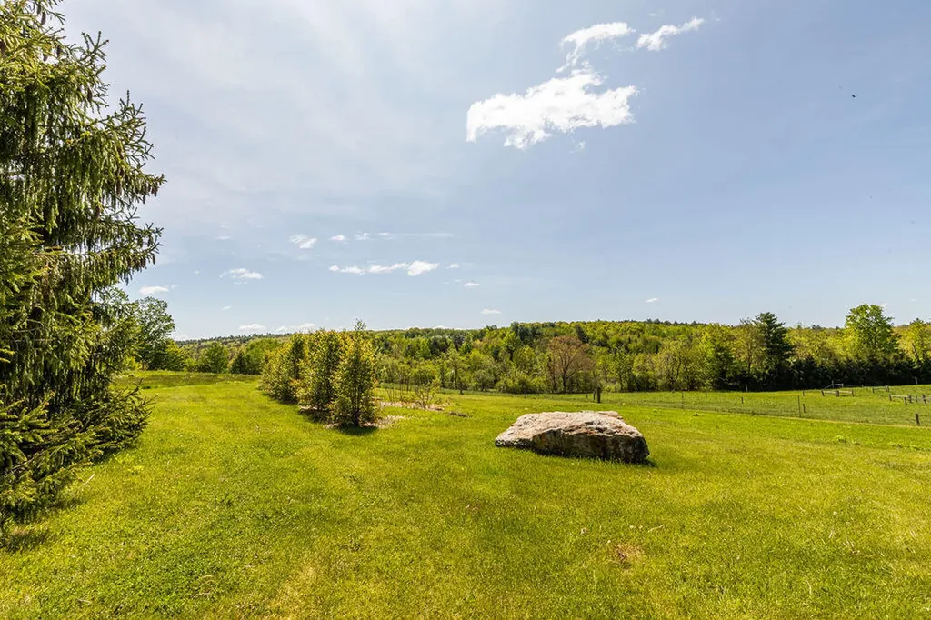 445 North Hill Road Buckfield ME 04220