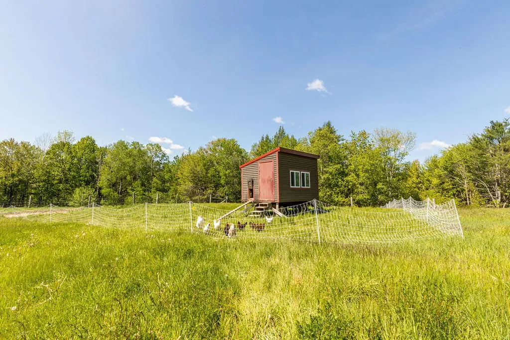 445 North Hill Road Buckfield ME 04220