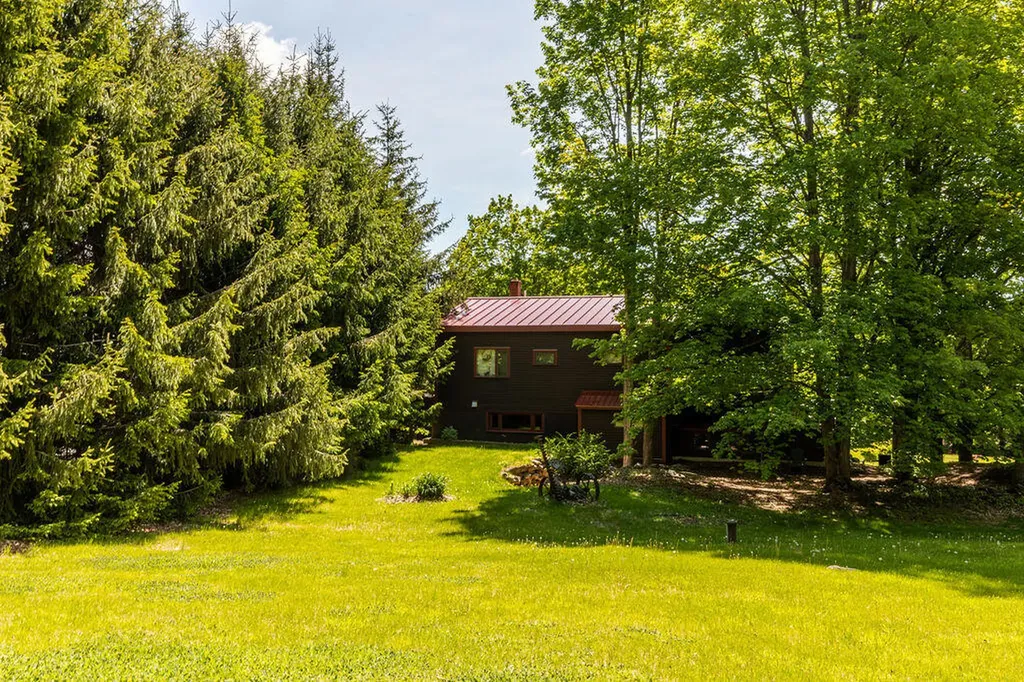 445 North Hill Road Buckfield ME 04220