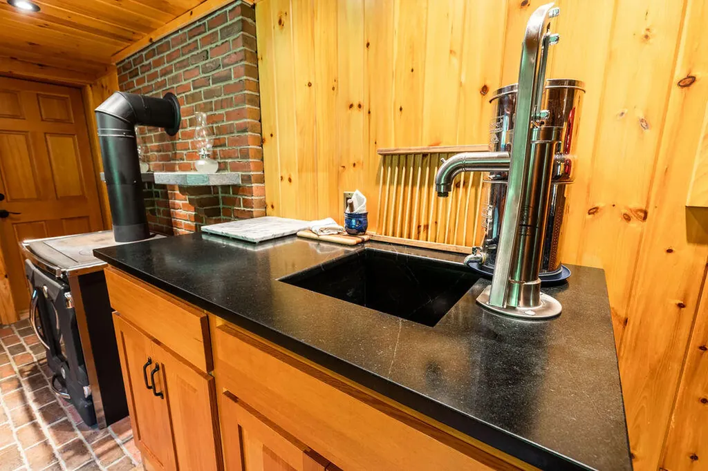 445 North Hill Road Buckfield ME 04220