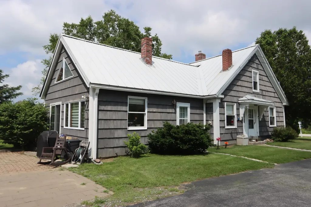 149 Mount Pisgah Road Wayne ME 04284