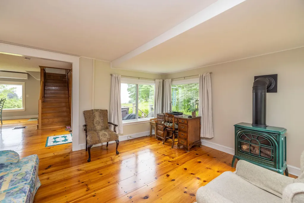 2597 Atlantic Highway Lincolnville ME 04849