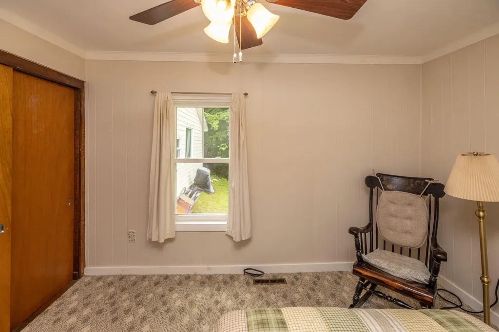 2597 Atlantic Highway Lincolnville ME 04849