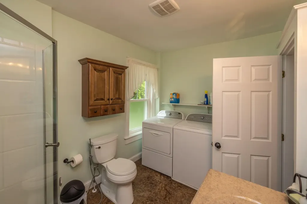2597 Atlantic Highway Lincolnville ME 04849