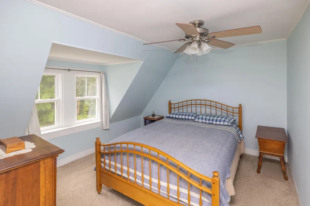 2597 Atlantic Highway Lincolnville ME 04849