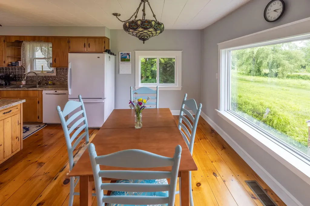 2597 Atlantic Highway Lincolnville ME 04849