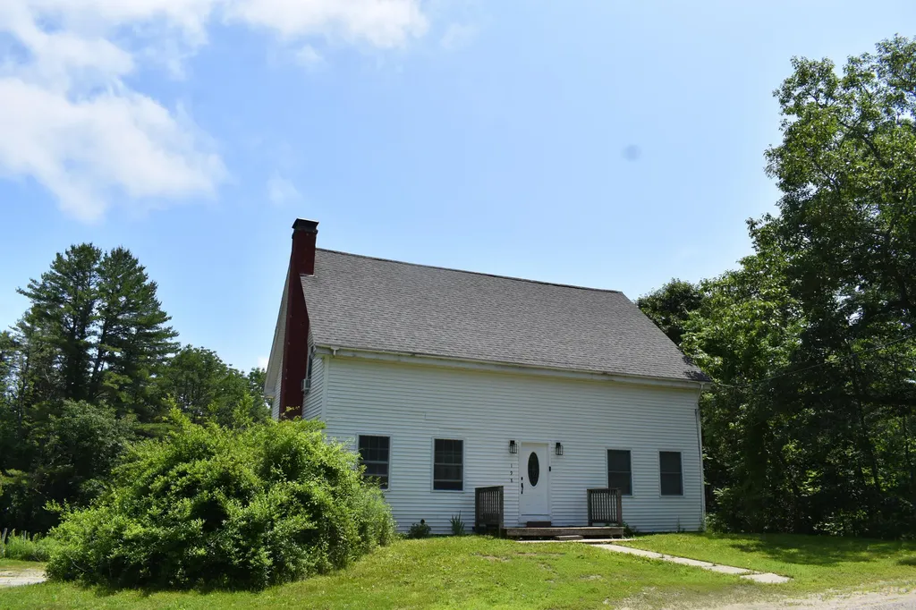 198 Birch Point Road Wiscasset ME 04578