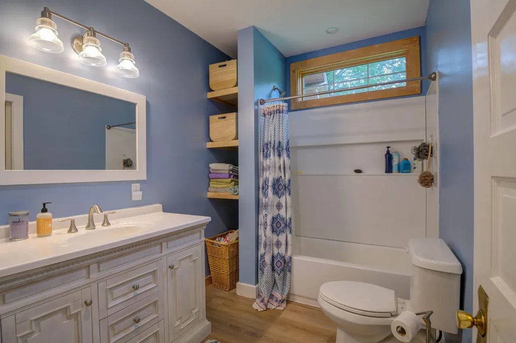 14 Allen Hill Road Oxford ME 04270