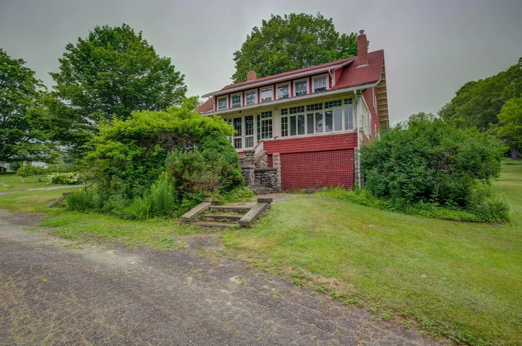 14 Allen Hill Road Oxford ME 04270