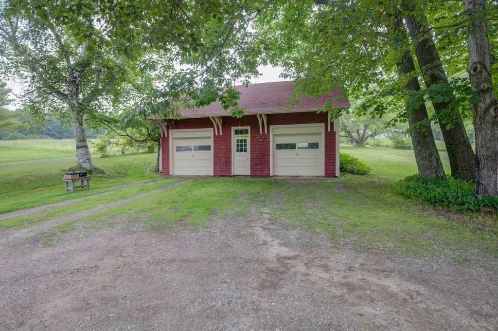 14 Allen Hill Road Oxford ME 04270