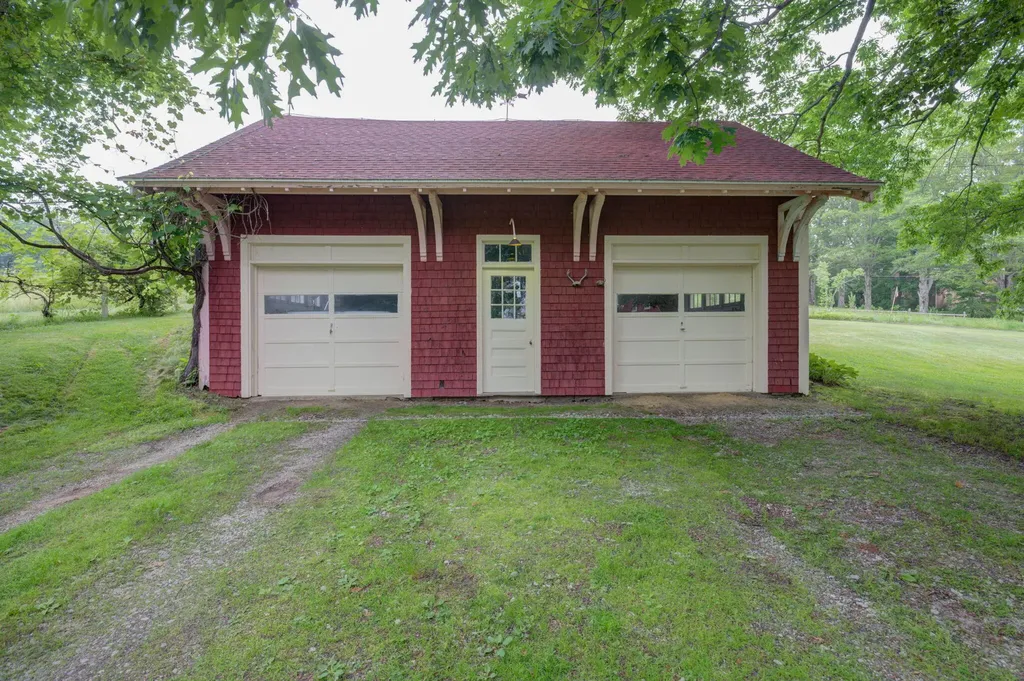 14 Allen Hill Road Oxford ME 04270