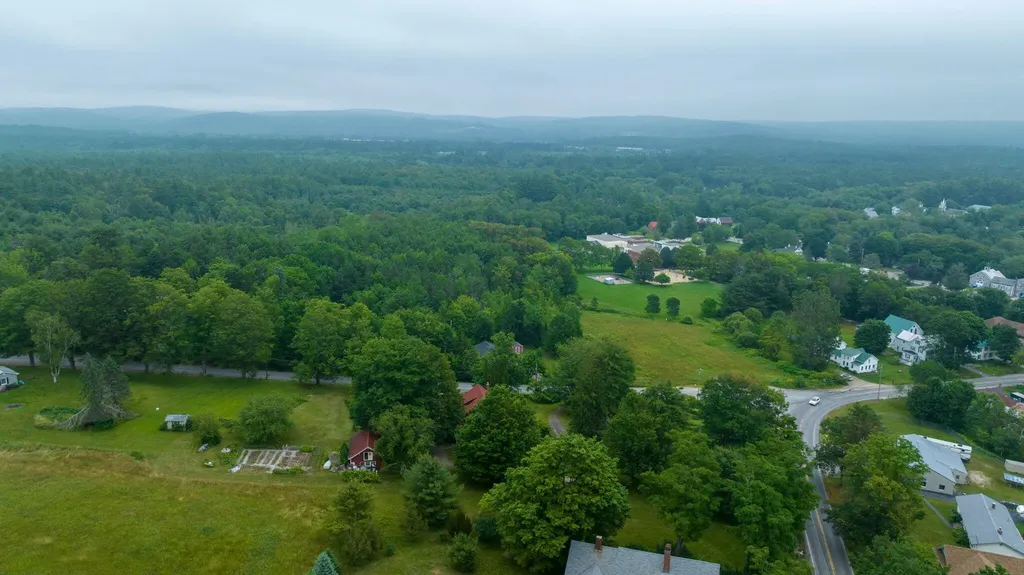 14 Allen Hill Road Oxford ME 04270