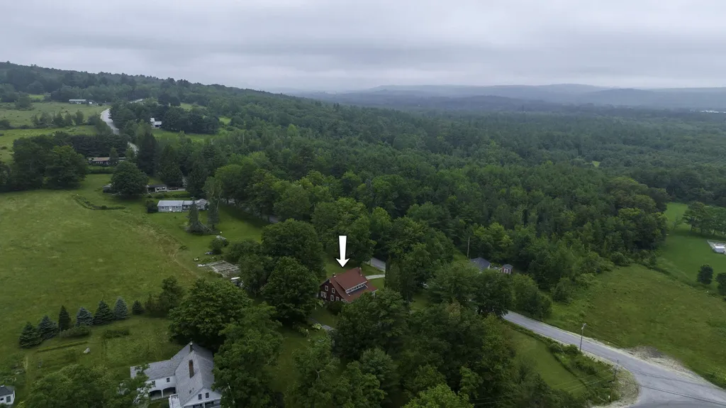 14 Allen Hill Road Oxford ME 04270