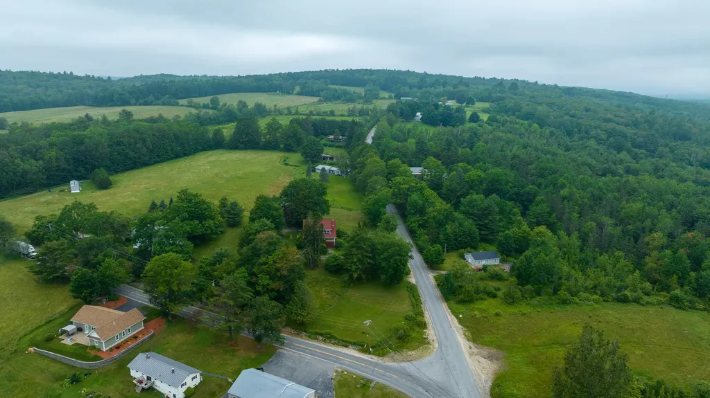 14 Allen Hill Road Oxford ME 04270