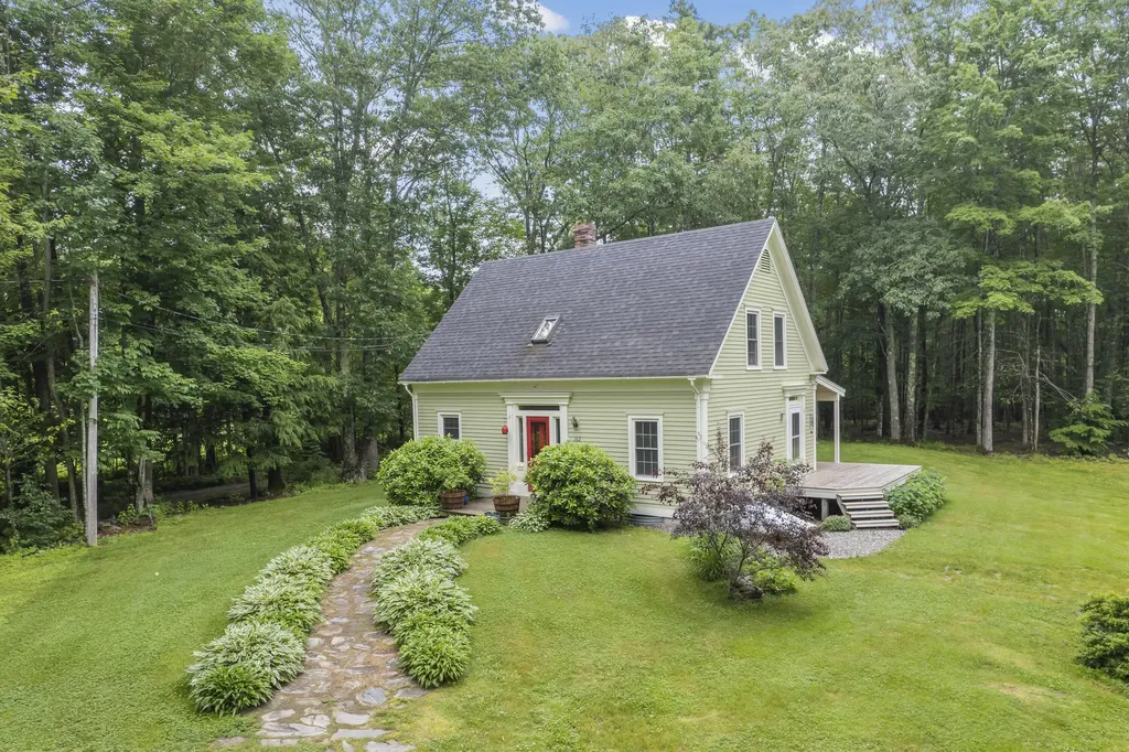 162 Heal Road Lincolnville ME 04849