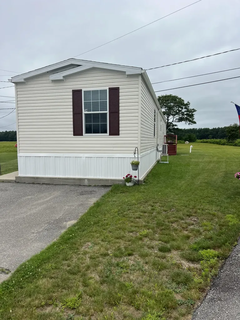 54 Scarponi Drive Brunswick ME 04011