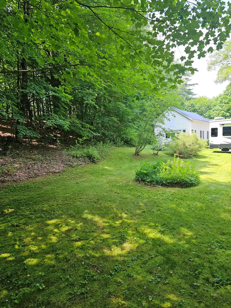 733 Waterville Road Skowhegan ME 04976