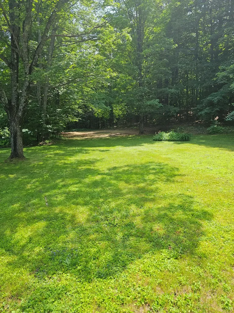 733 Waterville Road Skowhegan ME 04976