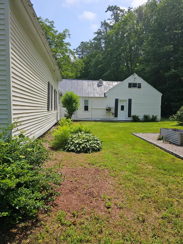 733 Waterville Road Skowhegan ME 04976