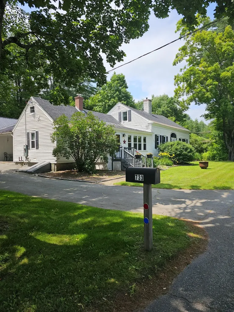 733 Waterville Road Skowhegan ME 04976