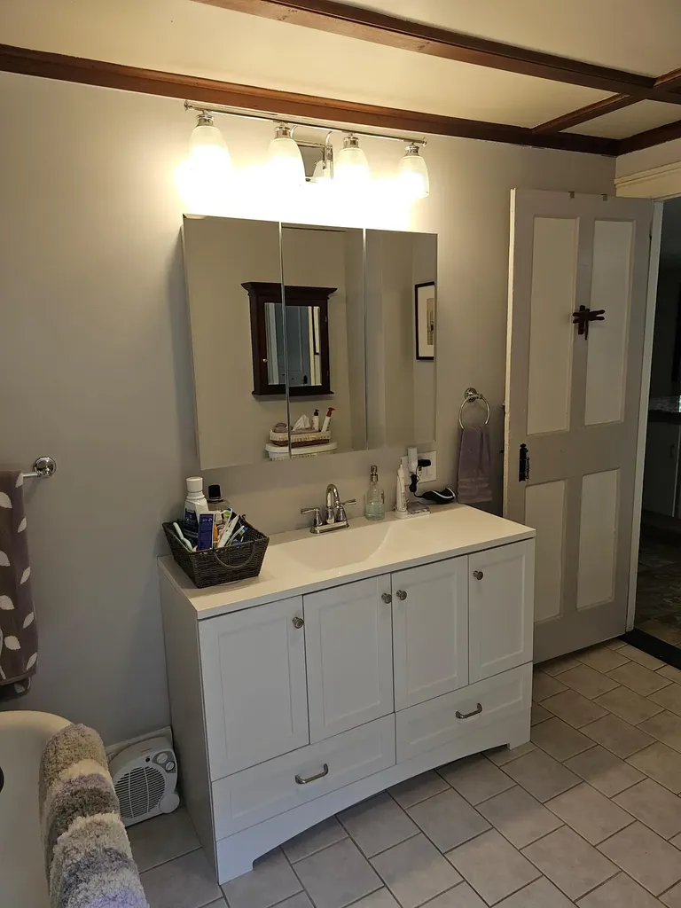 733 Waterville Road Skowhegan ME 04976