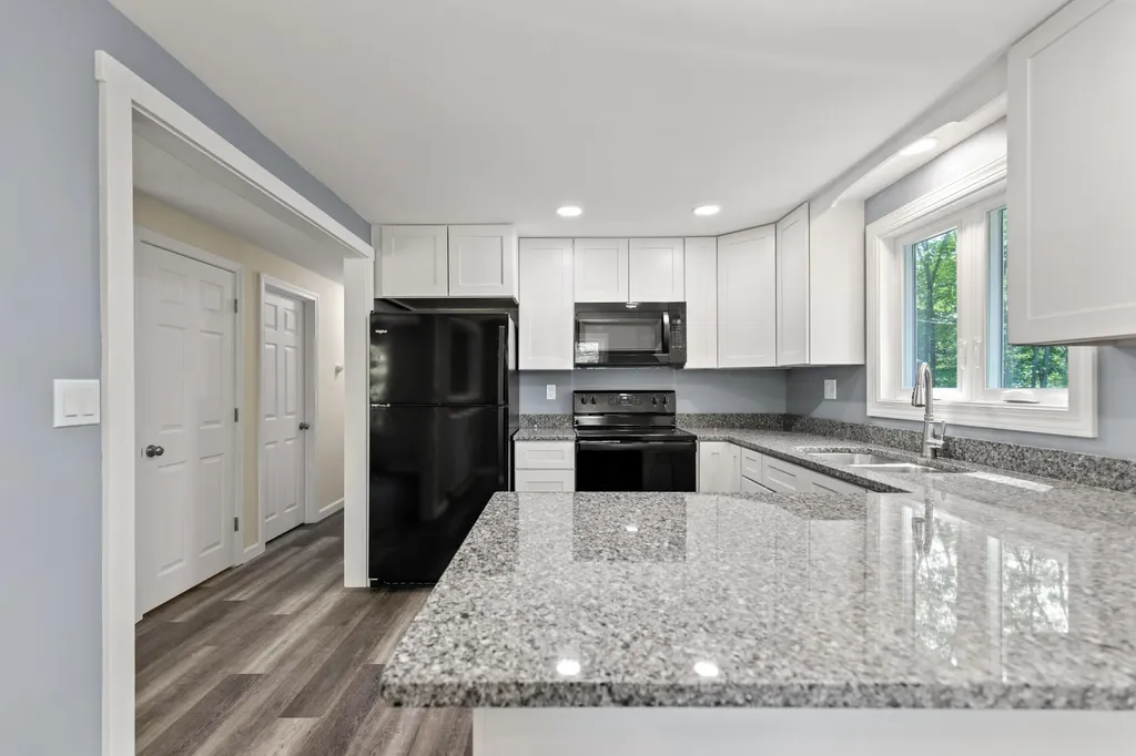 241 Ossipee Trail Porter ME 04068
