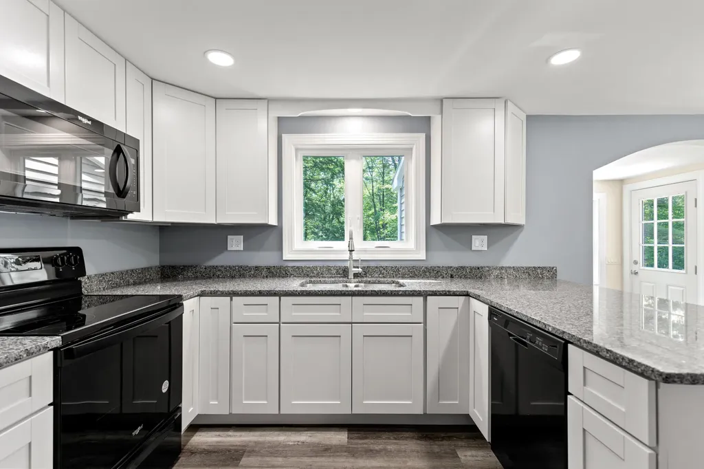 241 Ossipee Trail Porter ME 04068