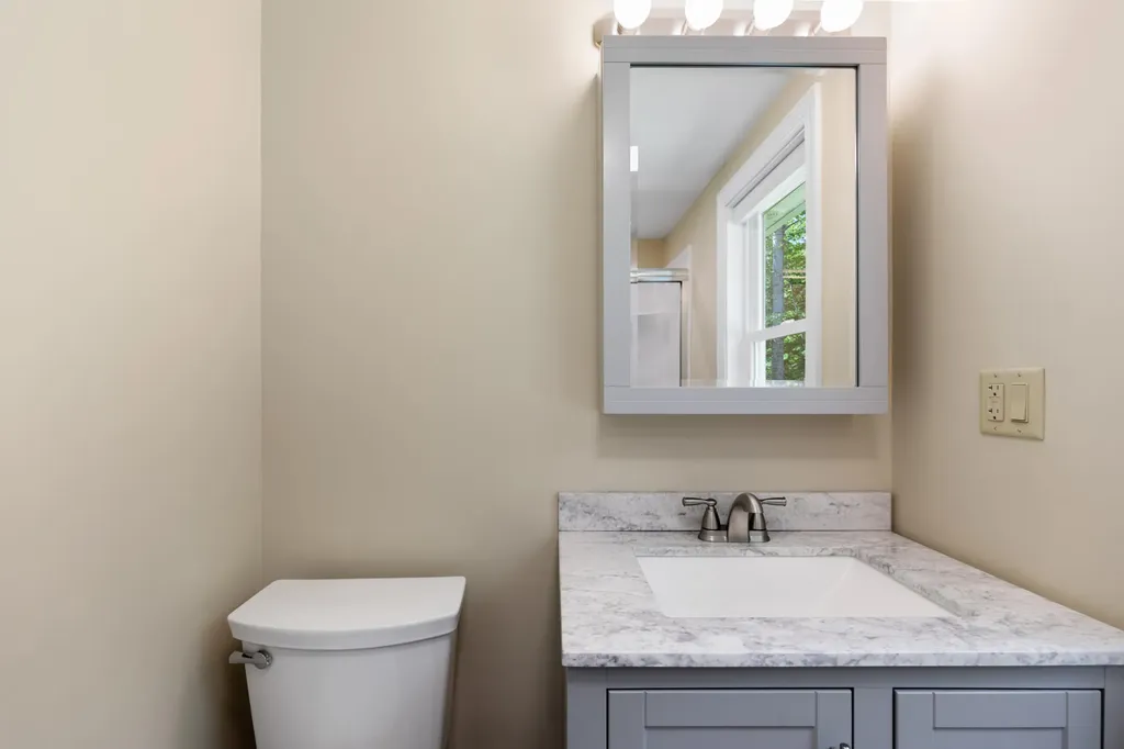241 Ossipee Trail Porter ME 04068