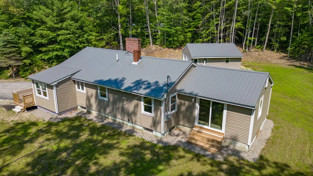 241 Ossipee Trail Porter ME 04068