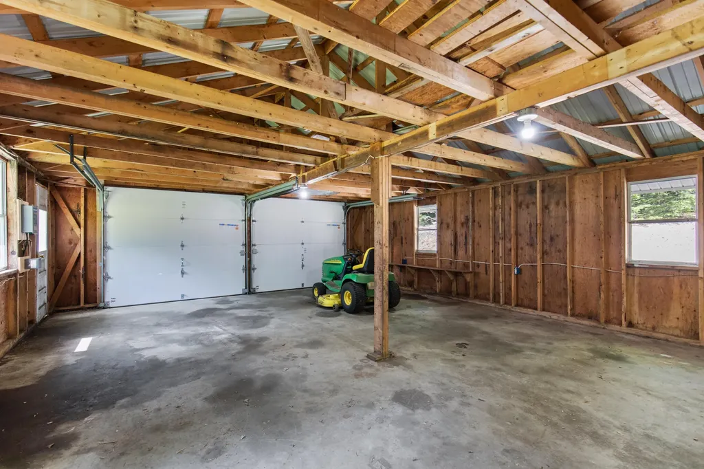 241 Ossipee Trail Porter ME 04068