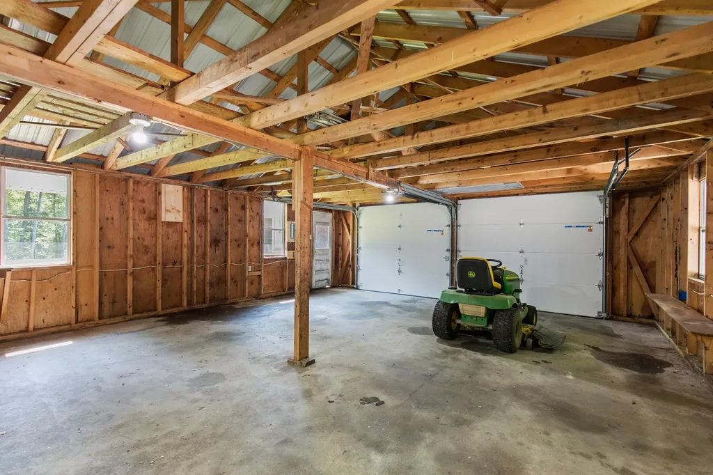 241 Ossipee Trail Porter ME 04068